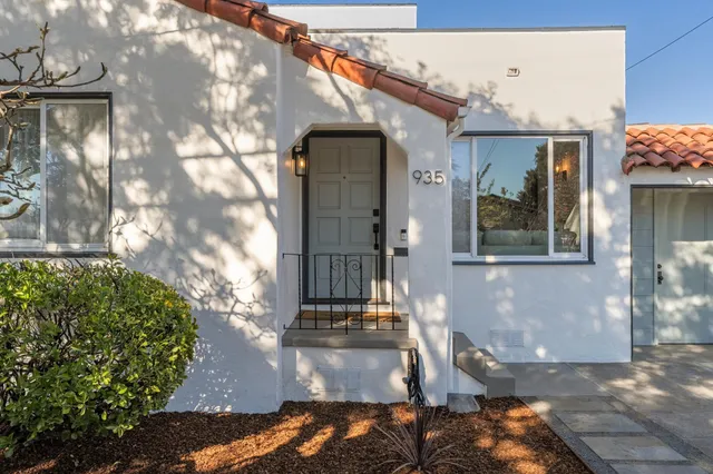 $995,000 | 935 Virginia Street, Berkeley, CA 94710