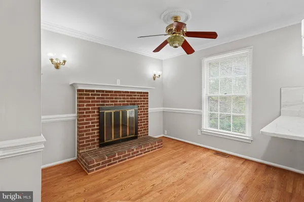 $3,800 | 8251 Clifton Farm Court, Alexandria, VA 22306
