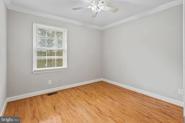 $3,800 | 8251 Clifton Farm Court, Alexandria, VA 22306