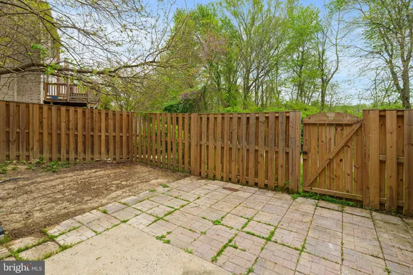 $3,800 | 8251 Clifton Farm Court, Alexandria, VA 22306