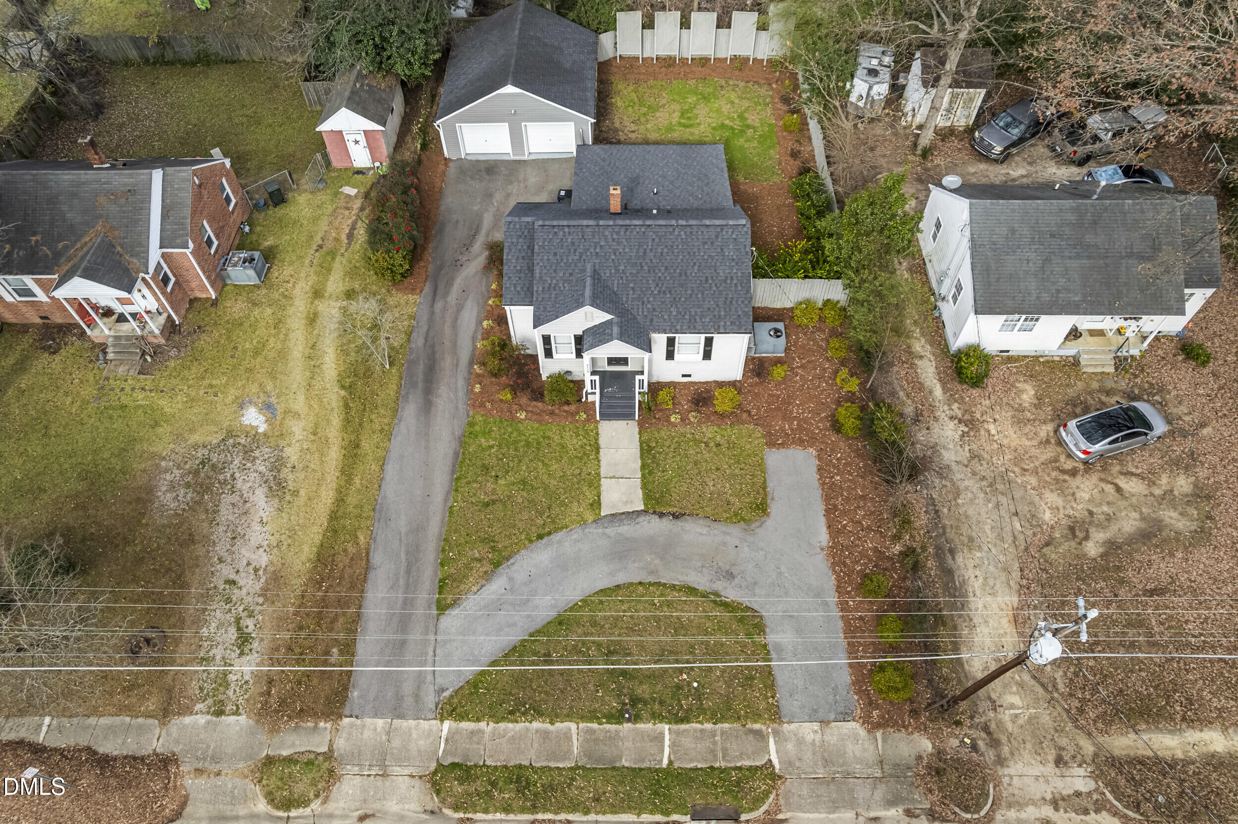 2119 Milburnie Road Raleigh, NC 27610 - Photo 31 of 38 photo dec 04 2025, 11 58 52 am