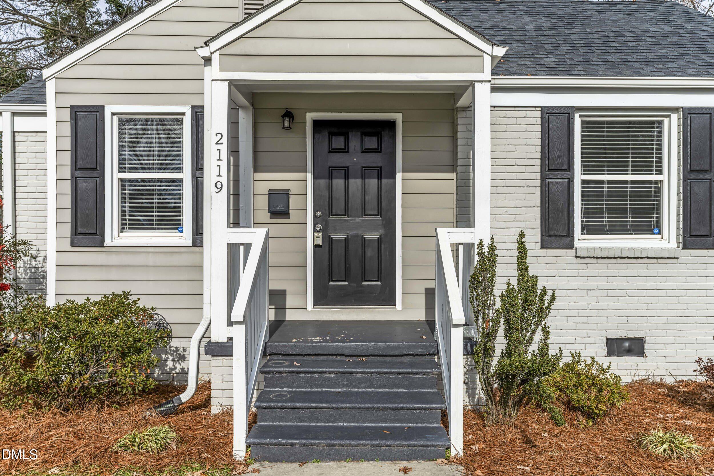 2119 Milburnie Road Raleigh, NC 27610 - Photo 4 of 38 dsc02318