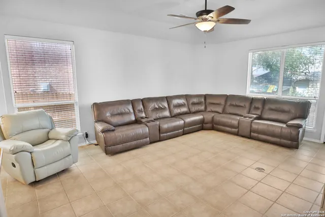 $490,000 | 23530 Enchanted Bend, San Antonio, TX 78260