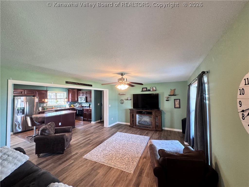 157 Crihfield Road Kenna, WV 25248 - Photo 5 of 26 Gallery Image 5