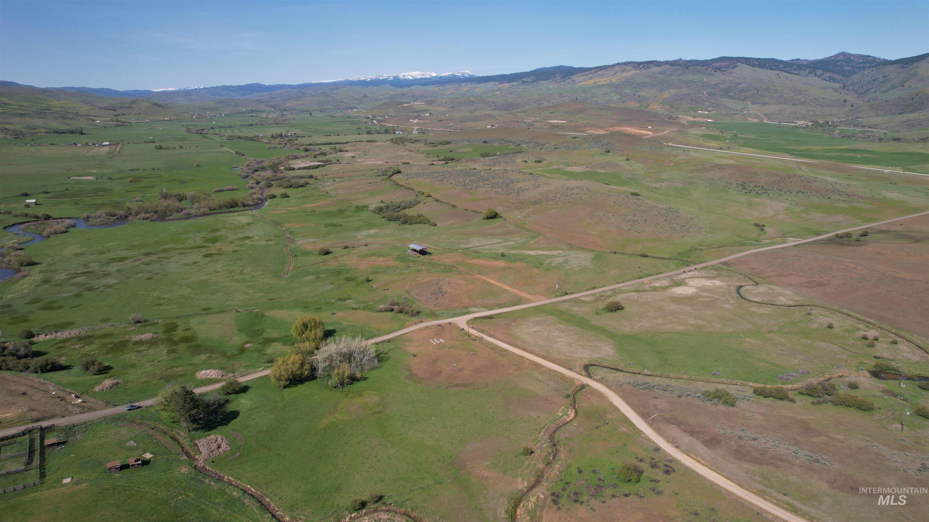 19763 Butler Lane Ola, ID 83657 - Photo 17 of 40