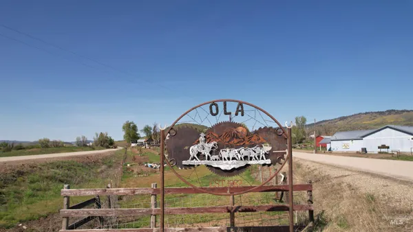 $197,630 | 19763 Butler Lane, Ola, ID 83657