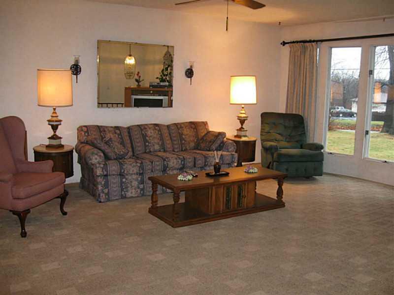 200 Chapel Road Beaver, PA 15009 - Photo 2 of 25 Living Room.