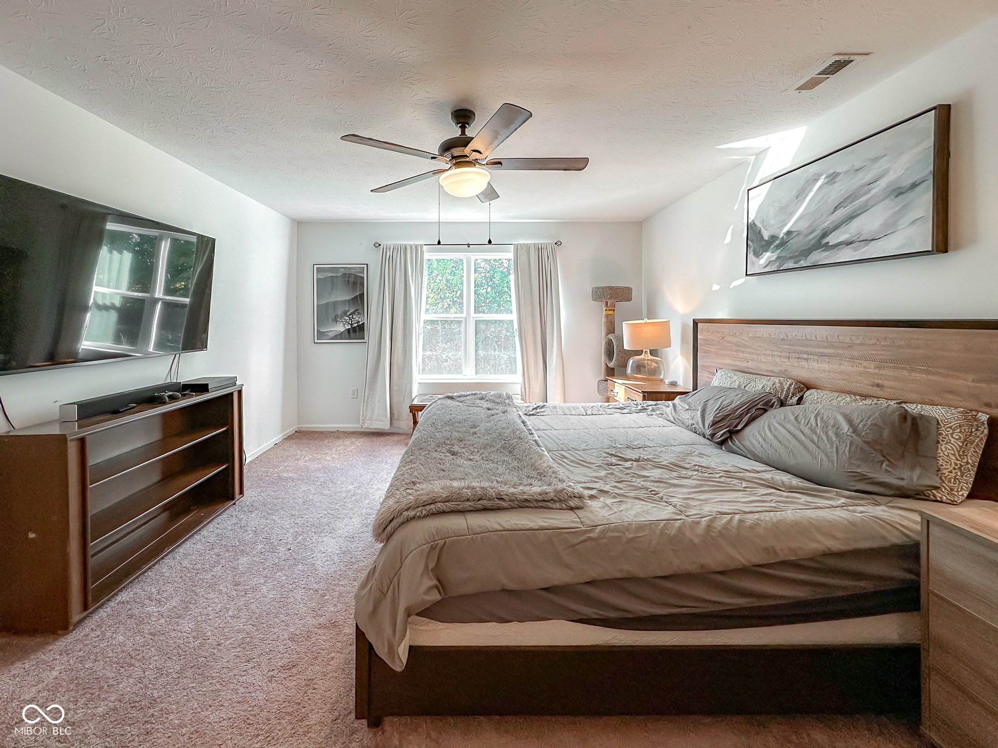 2127 Abbey Lane Columbus, IN 47201 - Photo 12 of 24