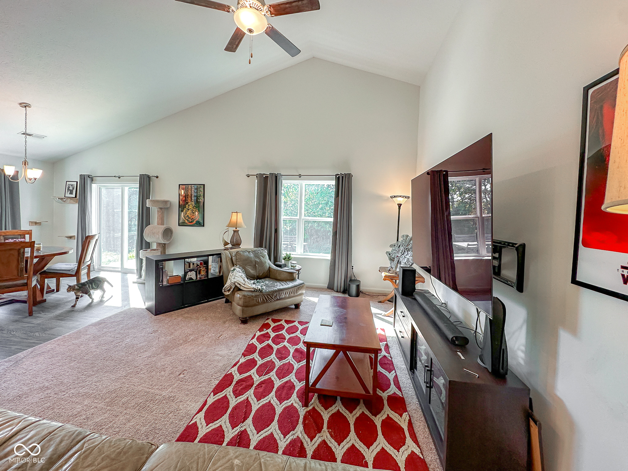 2127 Abbey Lane Columbus, IN 47201 - Photo 5 of 24