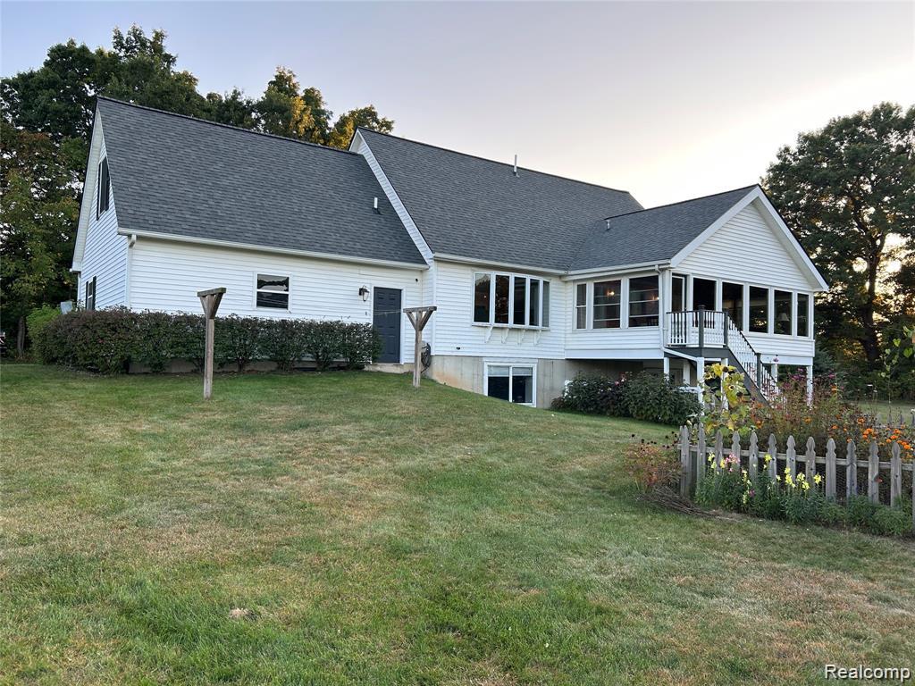 9074 White Road Linden, MI 48451 - Photo 8 of 49 Peaceful Private Setting!