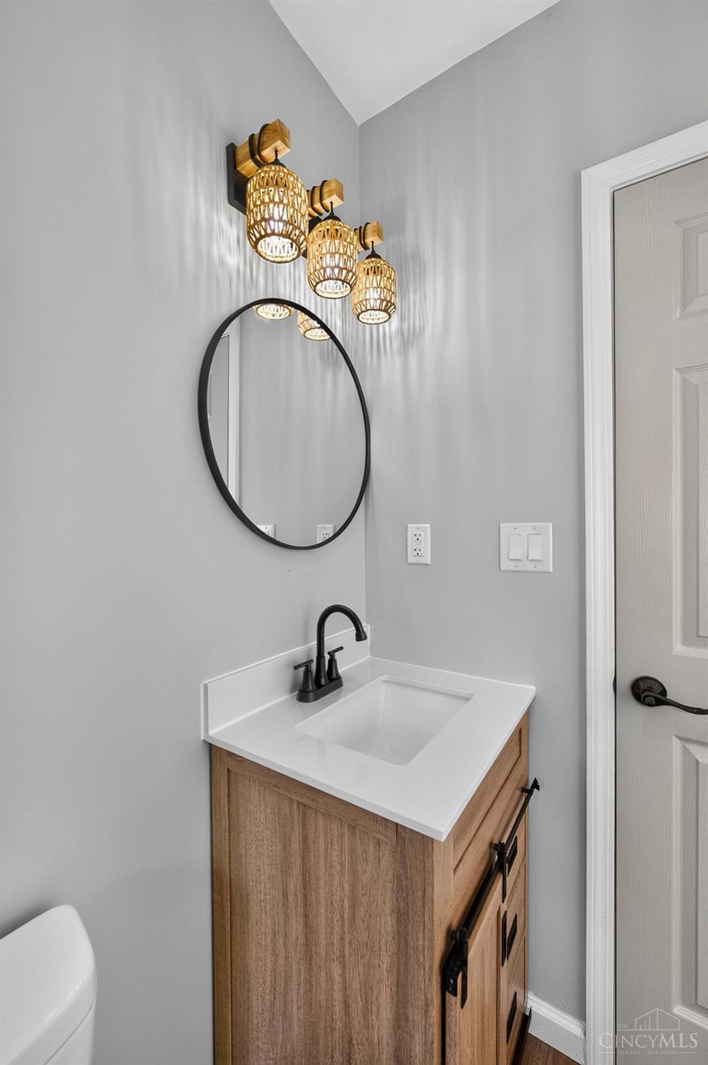 8812 Pine Road Cincinnati, OH 45242 - Photo 39 of 61