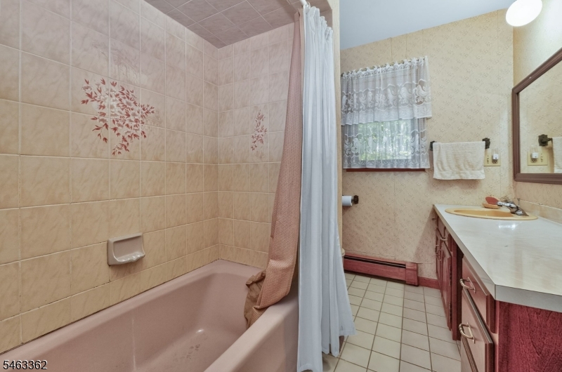 4 Hartpence Road Milford, NJ 08848 - Photo 12 of 19 Gallery Image 12