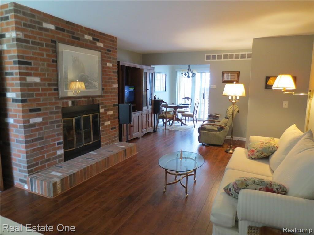1306 Brook Lane, Unit 286 Rochester Hills, MI 48306 - Photo 7 of 23