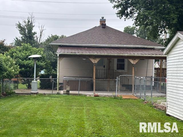 905 Walnut Greenfield, IL 62044 - Photo 29 of 35
