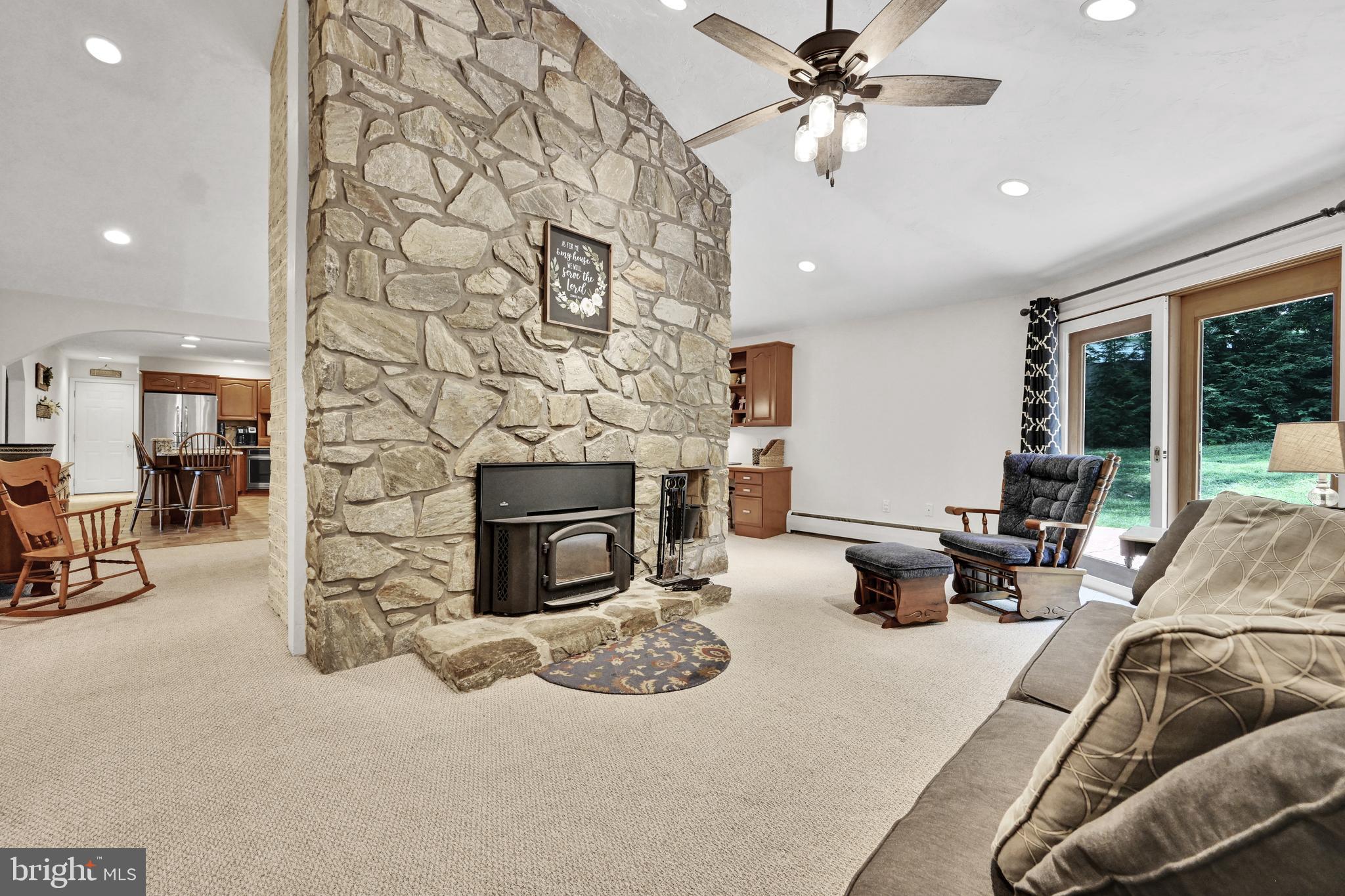 2209 Keeney Road Spring Grove, PA 17362 - Photo 15 of 28