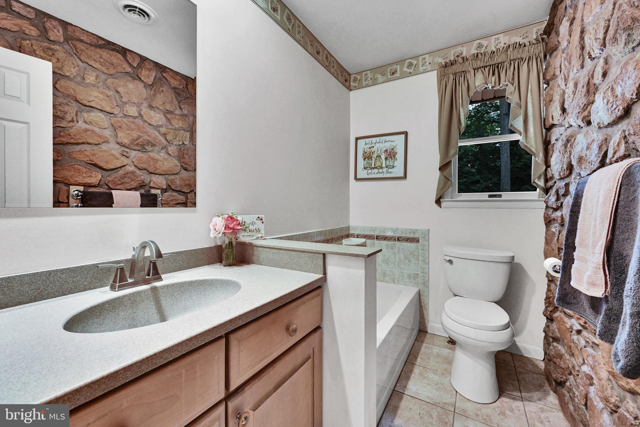 2209 Keeney Road Spring Grove, PA 17362 - Photo 23 of 28