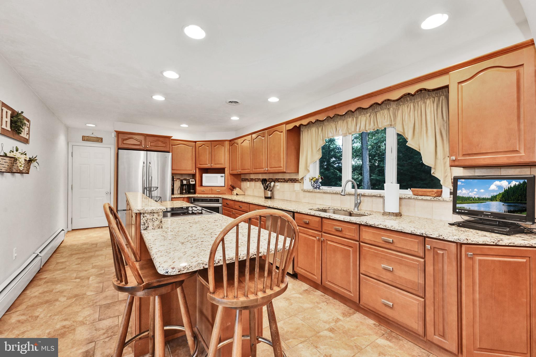 2209 Keeney Road Spring Grove, PA 17362 - Photo 8 of 28