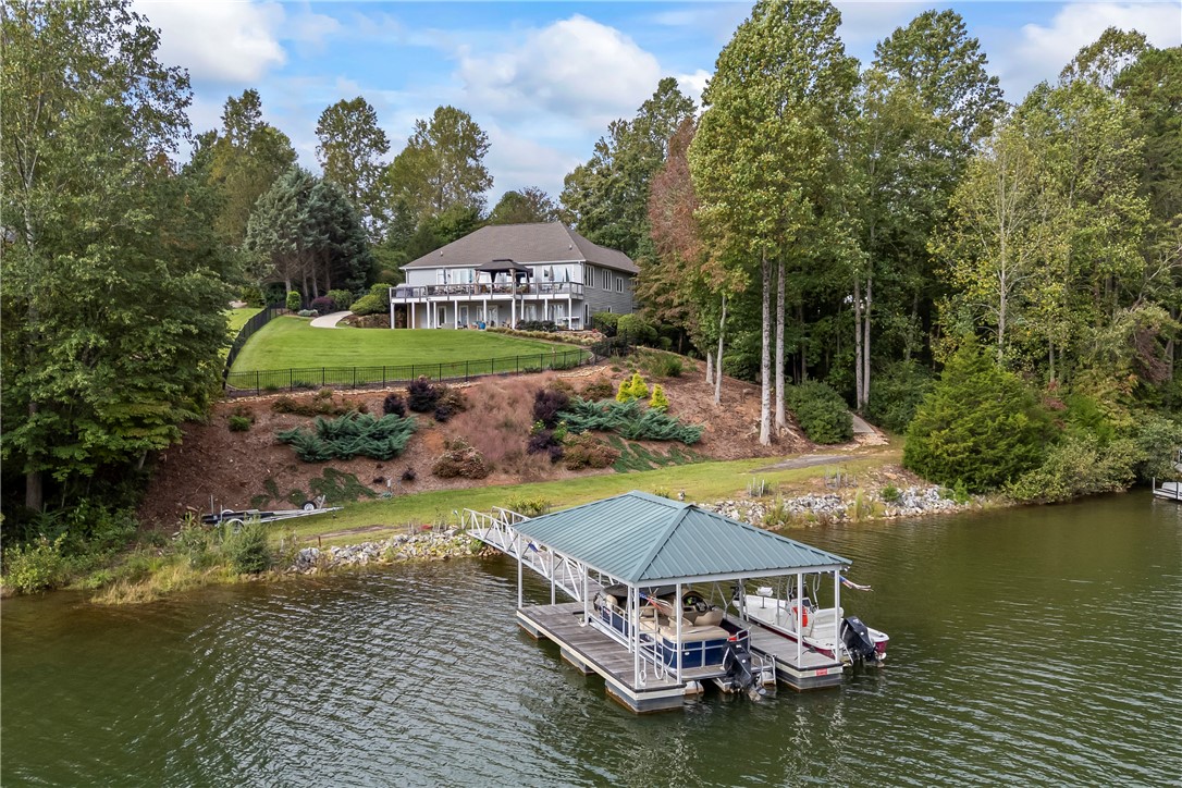 307 Stardust Lane Seneca, SC 29672 - Photo 40 of 50 In Summer