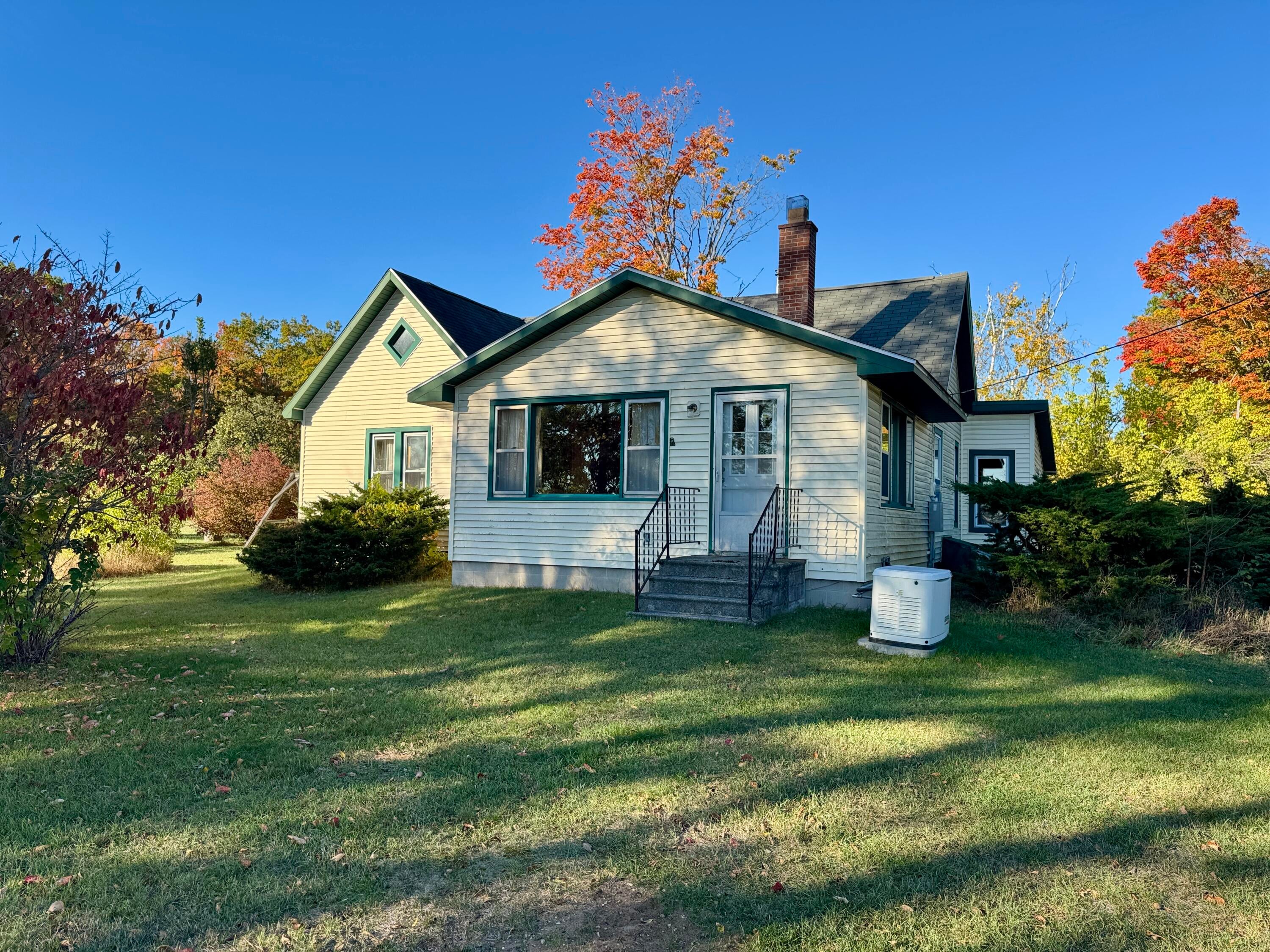 1598 Mapes Road Mio, MI 48647 - Photo 9 of 49 IMG_5665
