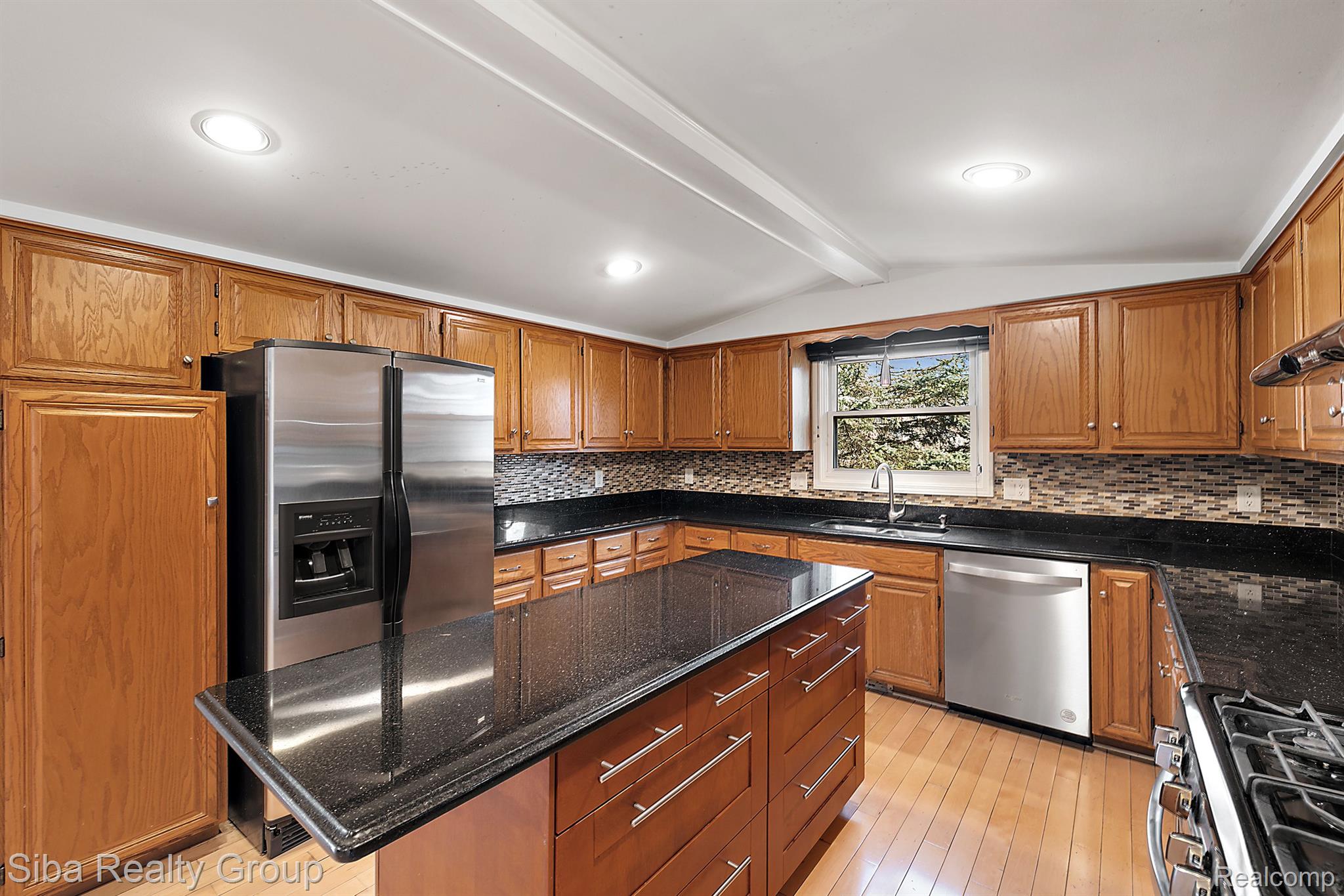 1602 Hillside Lane Rochester, MI 48307 - Photo 29 of 63 Gallery Image 29