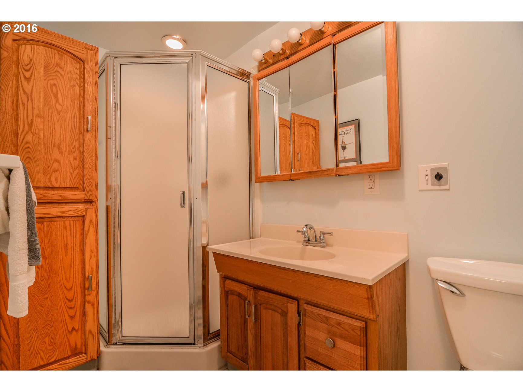 5925 Southwest Pendleton Court Portland, OR 97221 - Photo 25 of 31 Gallery Image 25