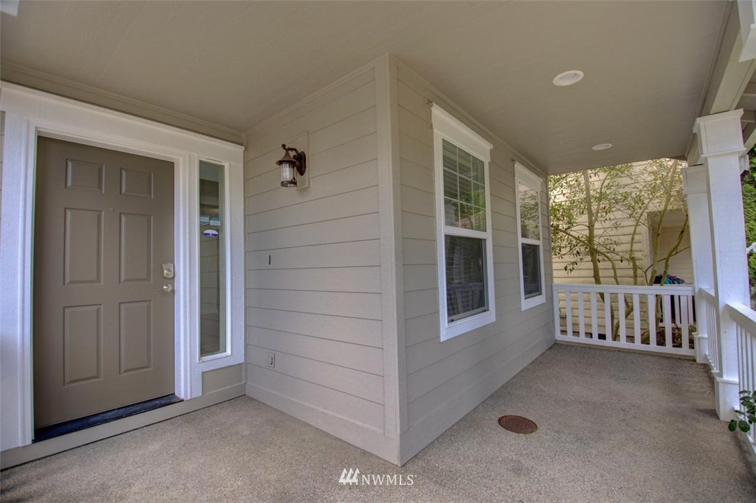 6923 Inlay Street Southeast Lacey, WA 98513 - Photo 2 of 29 Gallery Image 2
