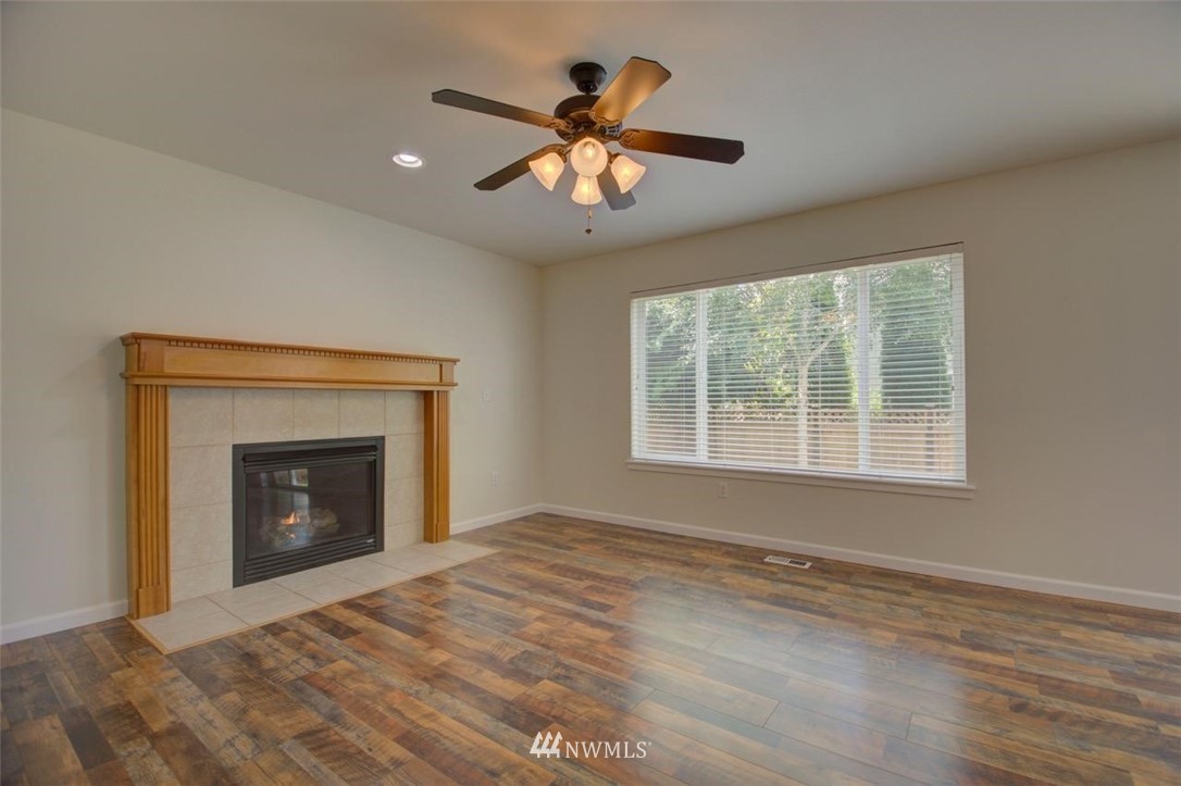 6923 Inlay Street Southeast Lacey, WA 98513 - Photo 13 of 29 Gallery Image 13