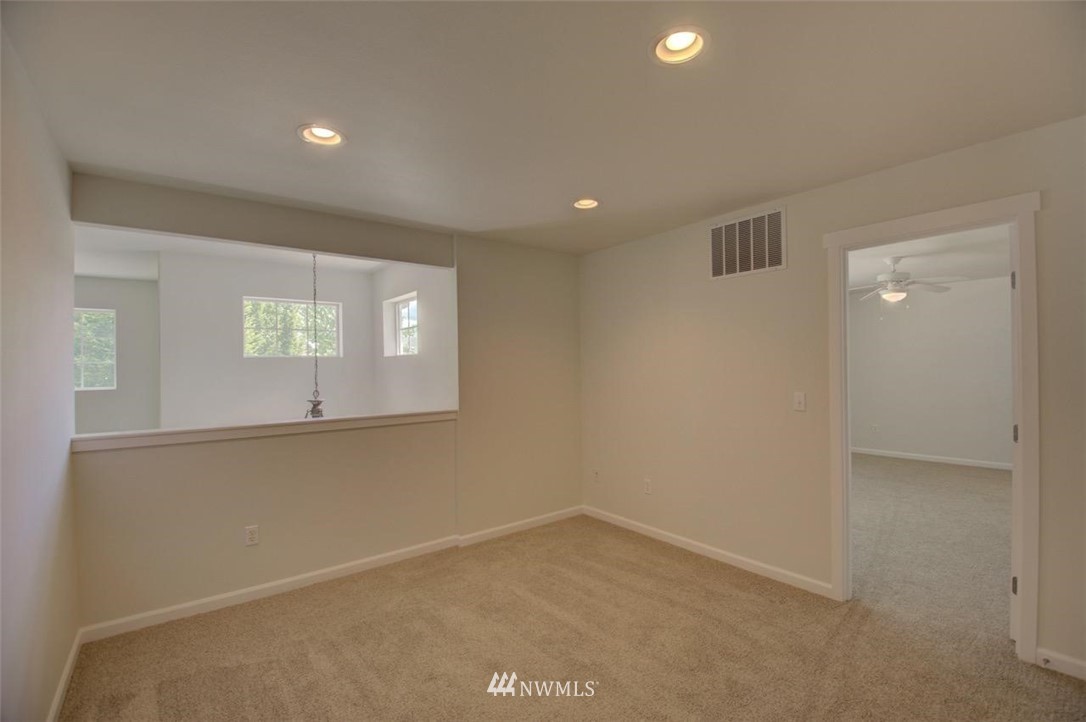 6923 Inlay Street Southeast Lacey, WA 98513 - Photo 16 of 29 Gallery Image 16