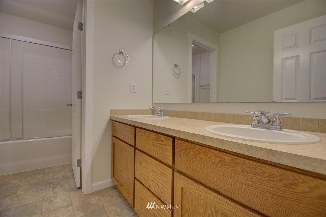 6923 Inlay Street Southeast Lacey, WA 98513 - Photo 27 of 29 Gallery Image 27
