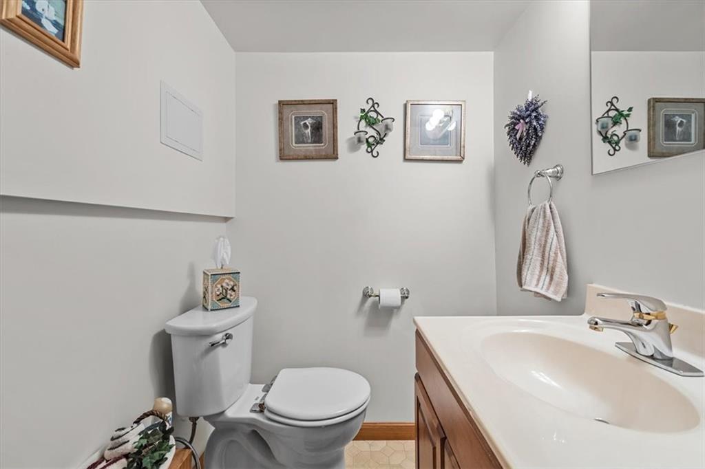 466 Orchard Spring Road Pittsburgh, PA 15220 - Photo 28 of 36 Gallery Image 28