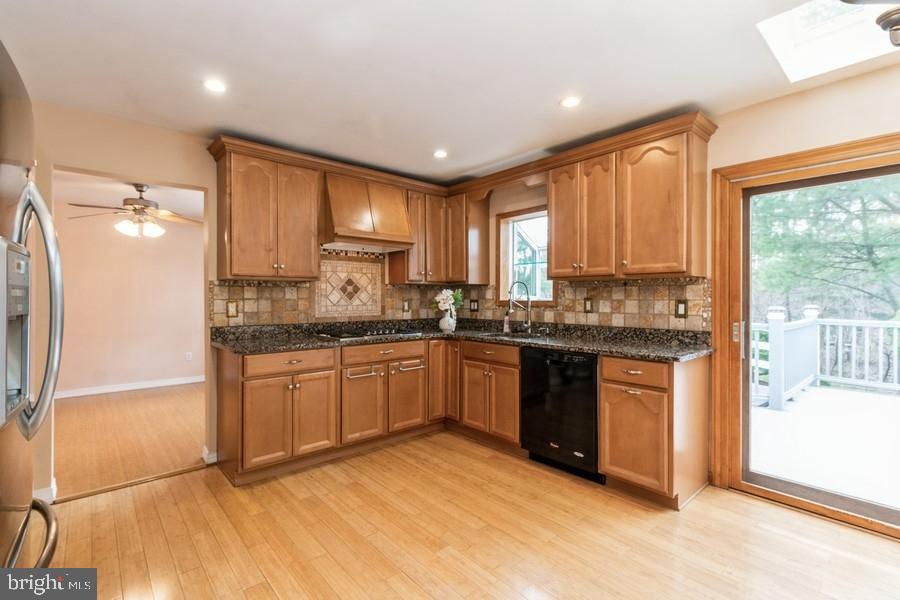 237 Tether Way Doylestown, PA 18901 - Photo 23 of 26 kitchen