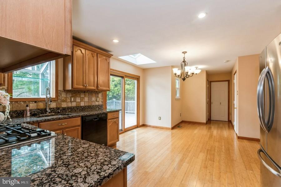 237 Tether Way Doylestown, PA 18901 - Photo 24 of 26 kitchen