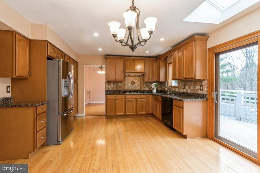 237 Tether Way Doylestown, PA 18901 - Photo 25 of 26 kitchen