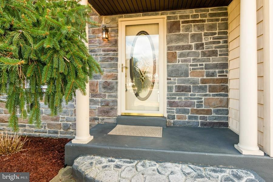 237 Tether Way Doylestown, PA 18901 - Photo 3 of 26