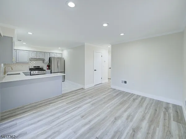 $2,700 | 1141 Clawson Court, Plainfield, NJ 07060