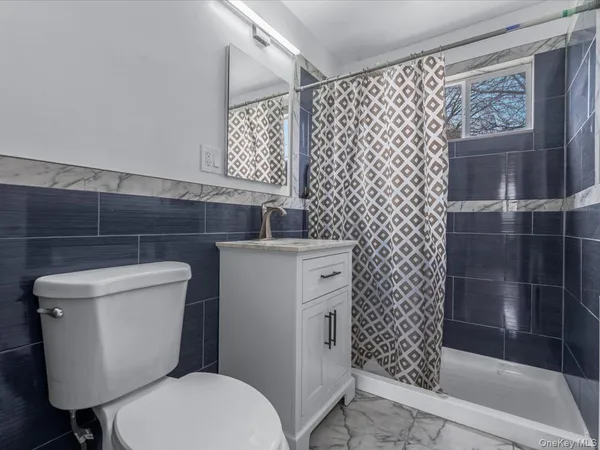 $675,000 | 215 Hathaway Avenue, Elmont, NY 11003