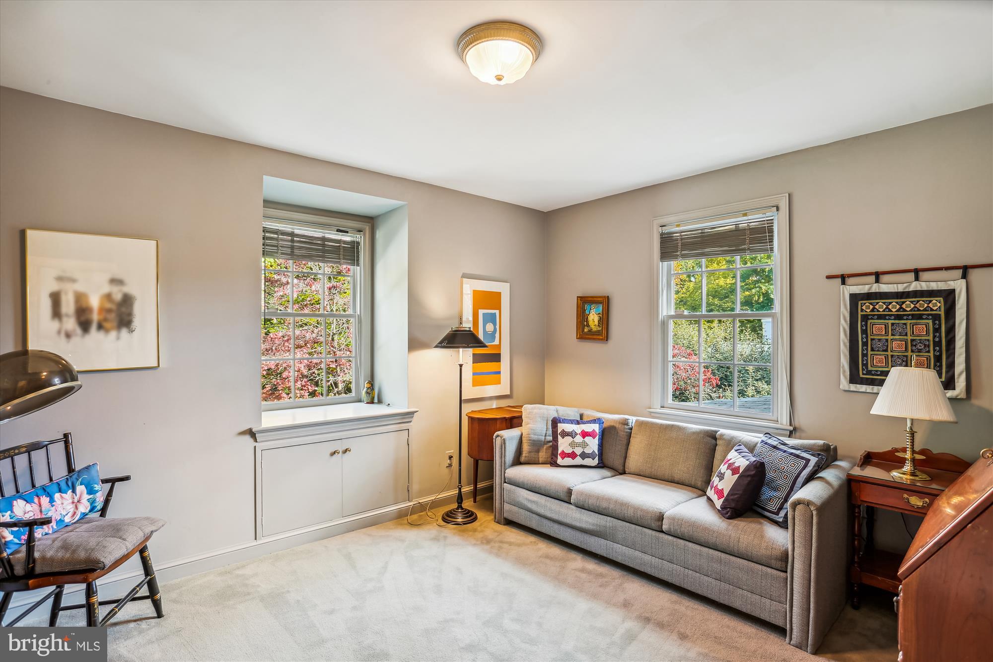 5517 Devon Road Bethesda, MD 20814 - Photo 29 of 61 Third Bedroom with a Window Bench