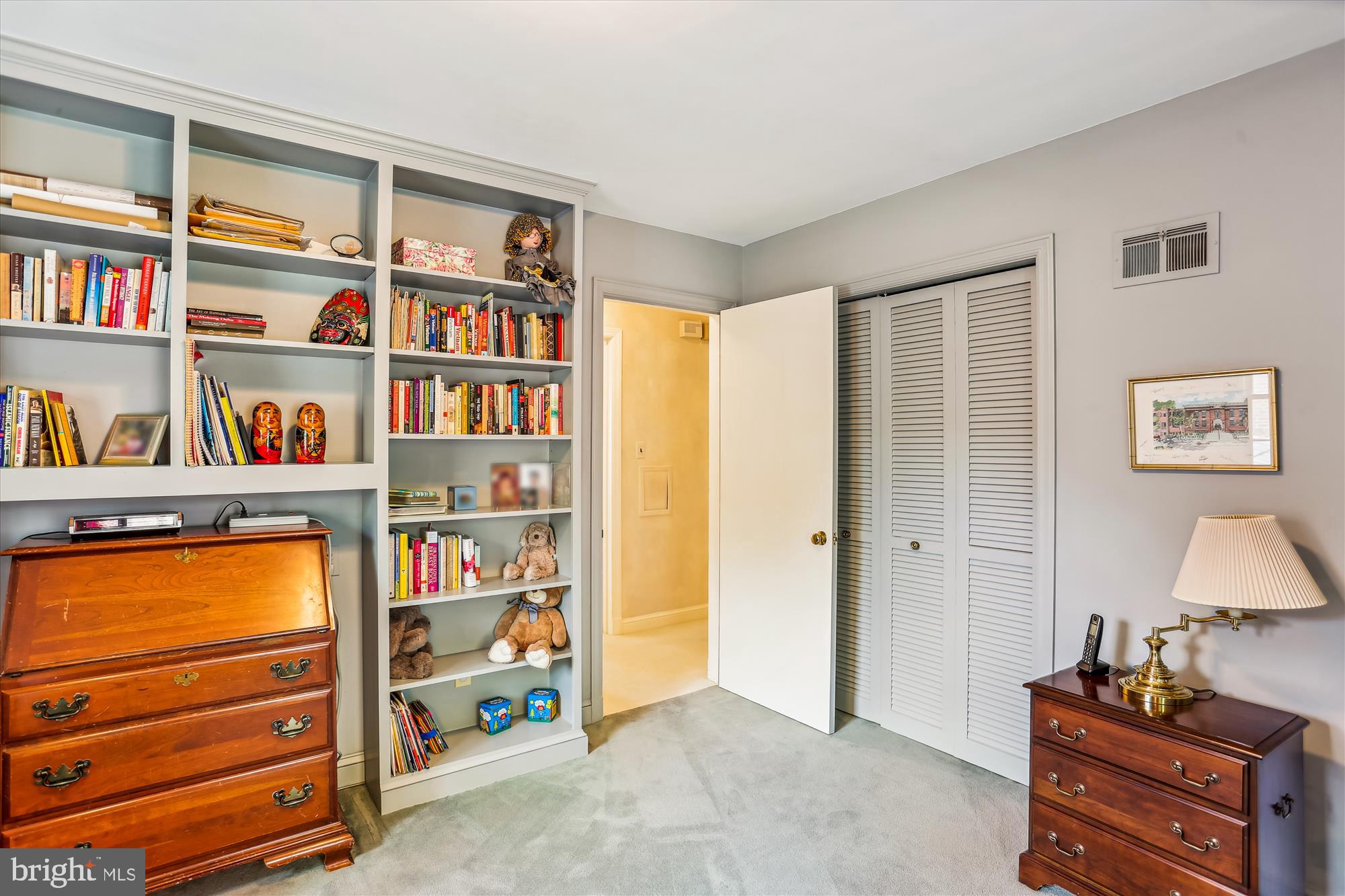 5517 Devon Road Bethesda, MD 20814 - Photo 30 of 61 Third Bedroom with Display Shelving