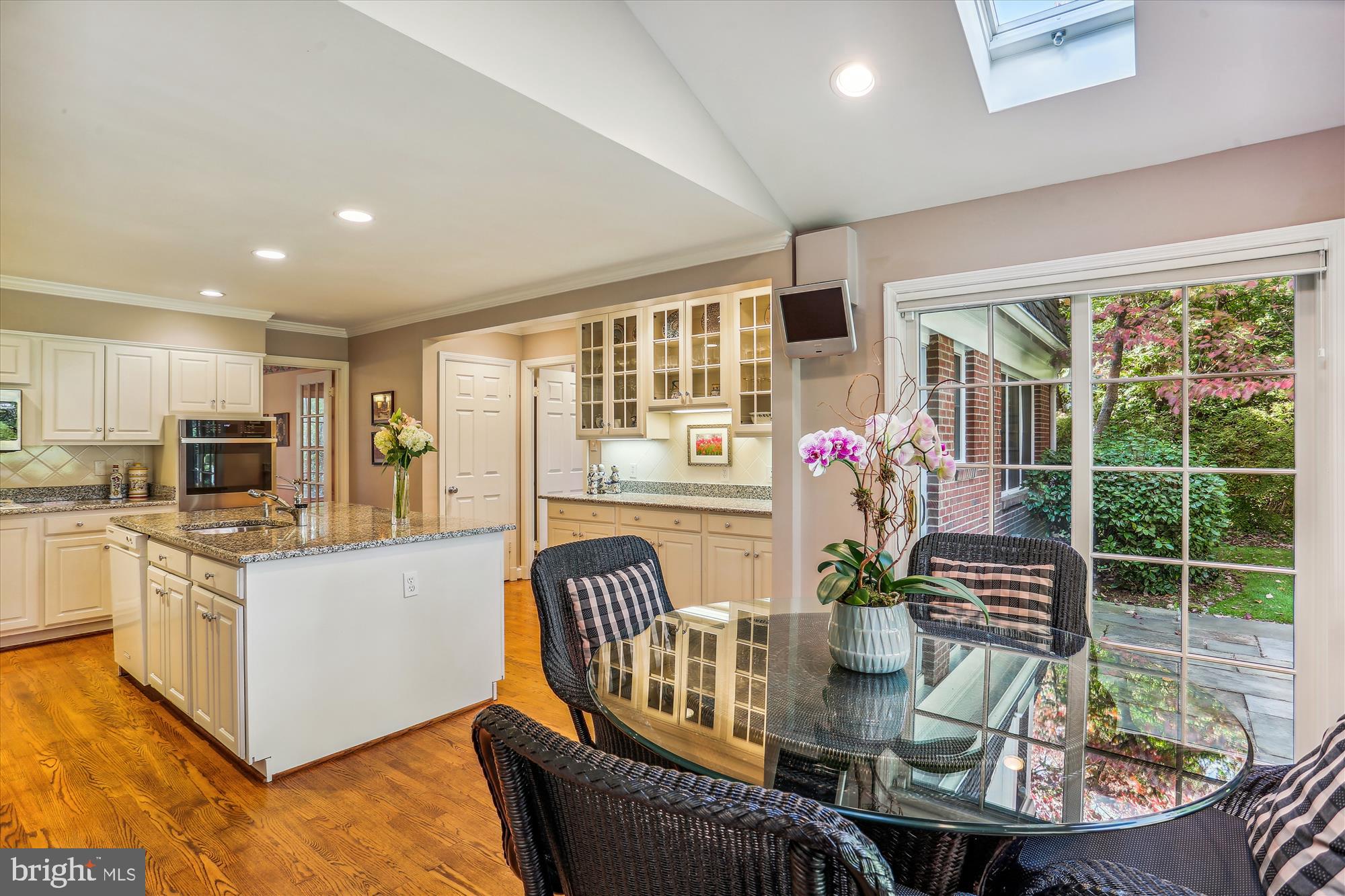 5517 Devon Road Bethesda, MD 20814 - Photo 9 of 61 Breakfast Room with Skylights