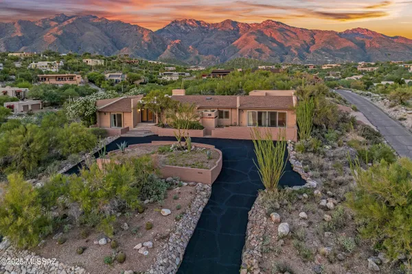 $799,000 | 5626 North Vía Salerosa, Tucson, AZ 85750