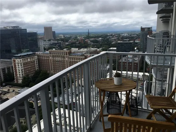 $2,000 | 860 Peachtree Street Northeast, Unit 2206, Atlanta, GA 30308