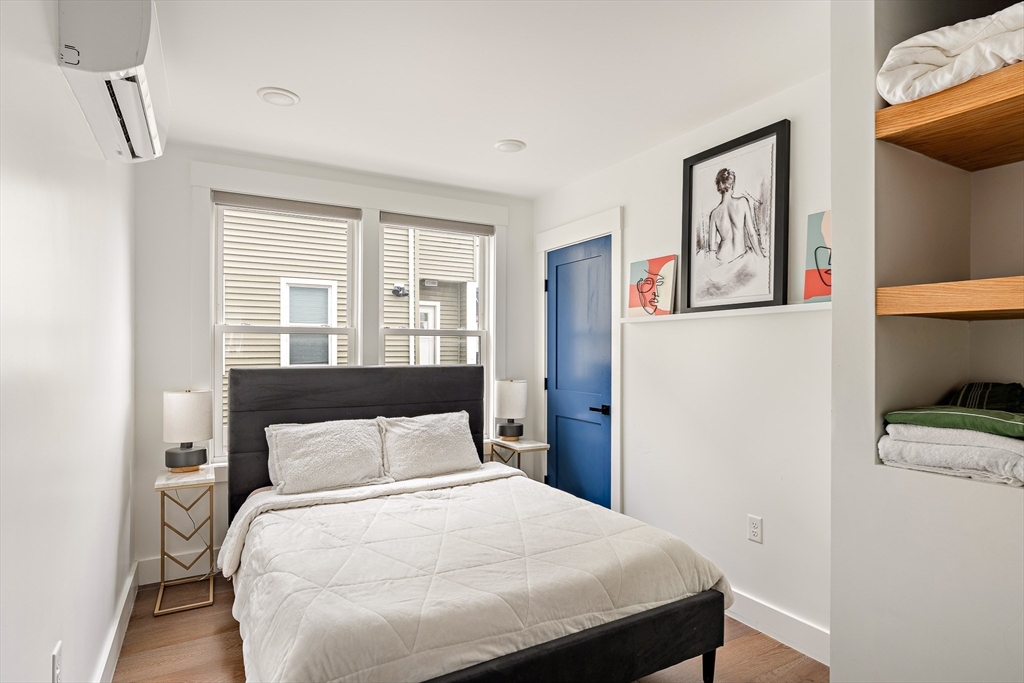 62 Governor Winthrop Road, Unit 1 Somerville, MA 02145 - Photo 11 of 26