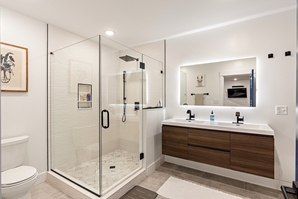 62 Governor Winthrop Road, Unit 1 Somerville, MA 02145 - Photo 19 of 26