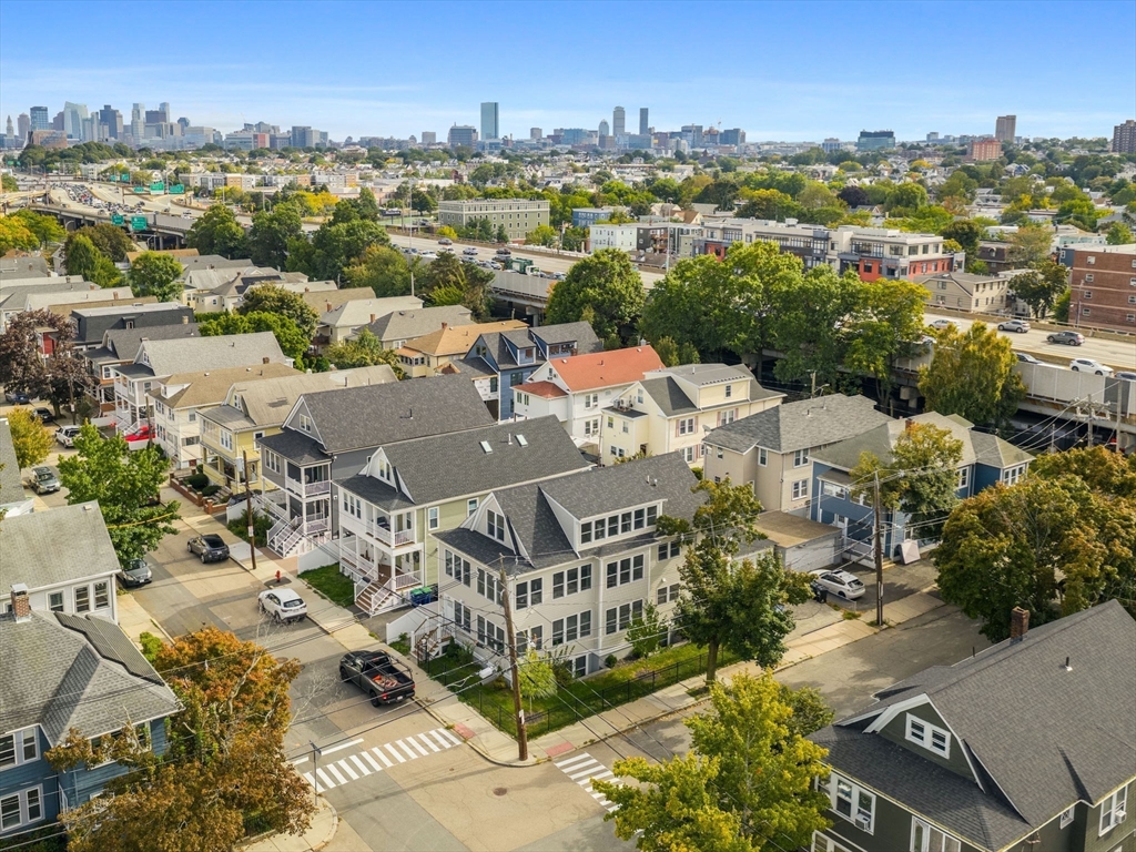 62 Governor Winthrop Road, Unit 1 Somerville, MA 02145 - Photo 25 of 26