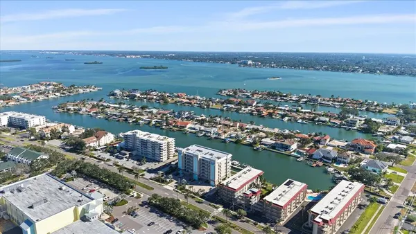 $5,900 | 125 Island Way, Unit 602, Clearwater Beach, FL 33767