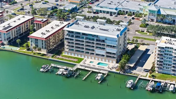 $5,900 | 125 Island Way, Unit 602, Clearwater Beach, FL 33767