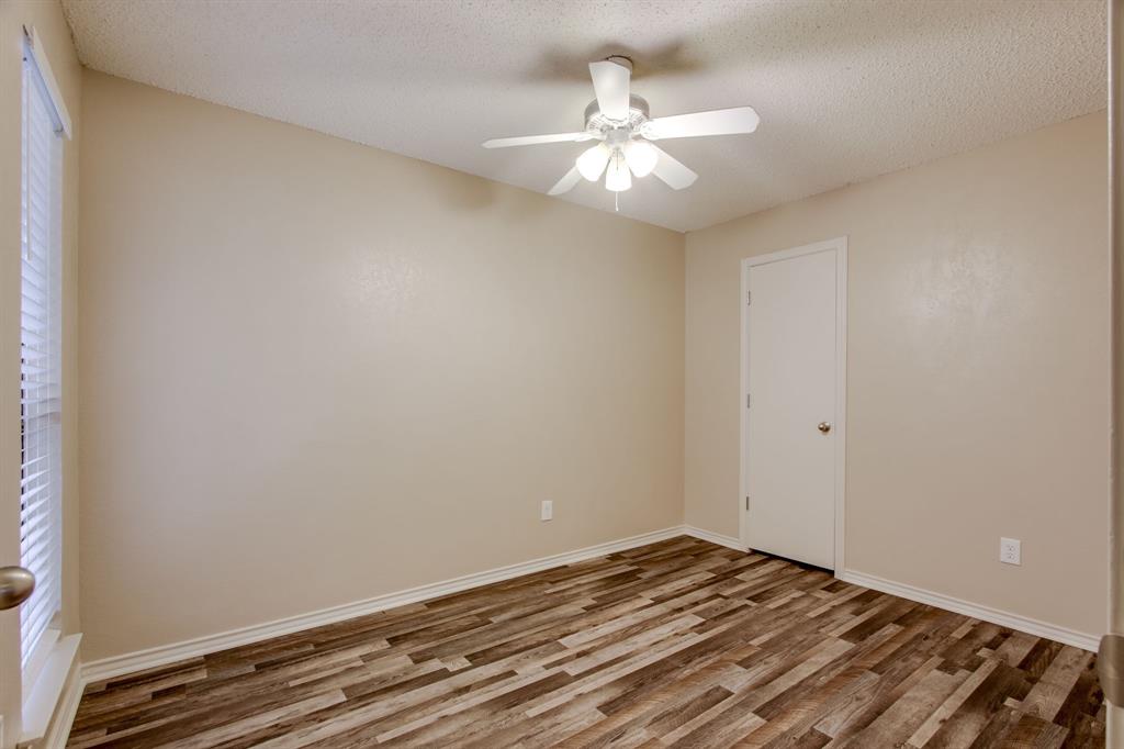 3712 Roussillon Drive Carrollton, TX 75007 - Photo 24 of 32
