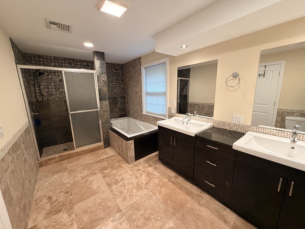 112 Quinobequin Road Newton, MA 02462 - Photo 22 of 23