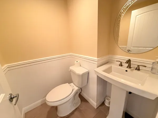 $6,500 | 112 Quinobequin Road, Newton, MA 02462