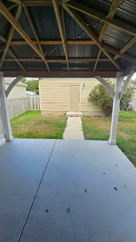 $1,800 | 1051 Dorn, Kyle, TX 78640